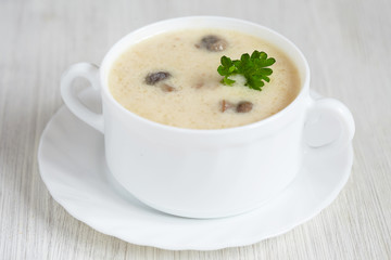 Mushroom cream soup with potato