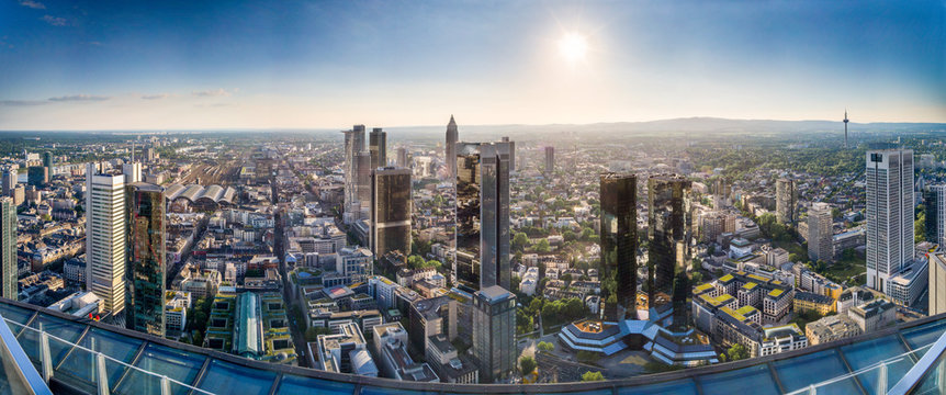 Frankfurt Skyline © eyetronic