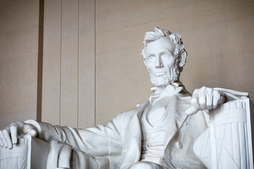 Statue of Abraham Lincoln