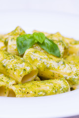 Pasta al pesto