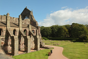 Fototapeta premium Ruins of Holyrood Abbey, Edinburgh