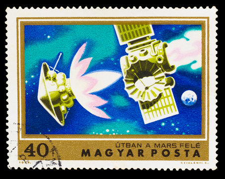 HUNGRAY- CIRCA 1974: A stamp printed in Hungary, satellite space