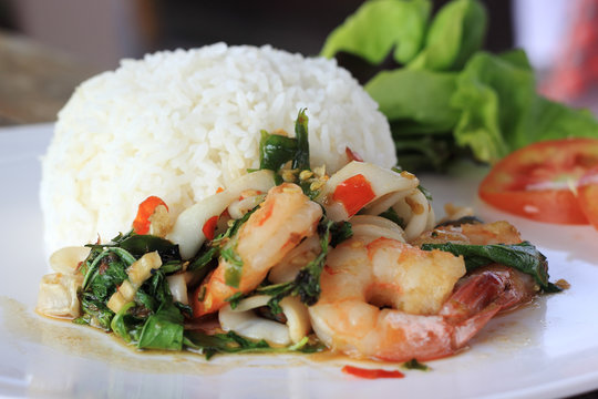 rice and shrimp with Basil and chili sauce
