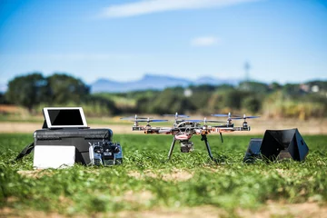 Fotobehang Drone-apparatuur © funkyfrogstock