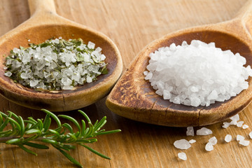 kräutersalz © monropic