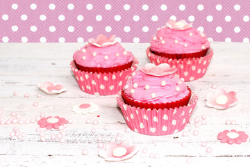 pink flower cupcakes