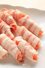 prepared bacon and carrot cheese roll