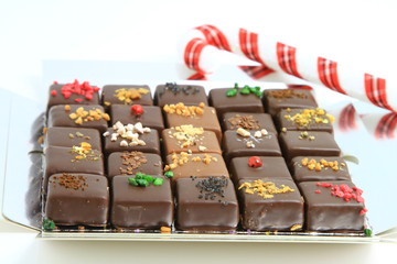plateau de chocolats et son sucre d'orge