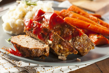 Homemade Ground Beef Meatloaf