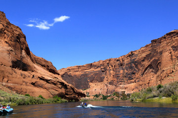 Fototapeta na wymiar Tratwa na le Kolorado, Arizona