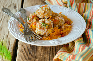 Meatballs stewed with vegetables