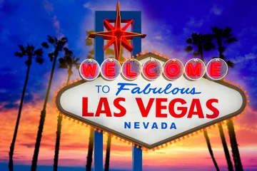 Fotobehang Welkom Fabulous Las Vegas-bord zonsondergang palmbomen Nevada © lunamarina