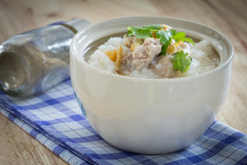 Boiled rice with pork