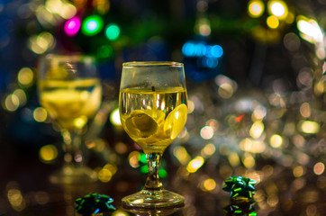 cndle in form of wine glass with seashells
