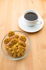 Gingerbread man with coffee