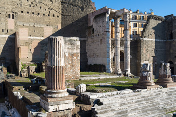 Roma, cartello menu su strada