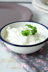 Kräuterdip mit Petersilie