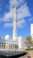 Fototapeta na wymiar Sheik Zayed Wielki Meczet w Abu Dhabi