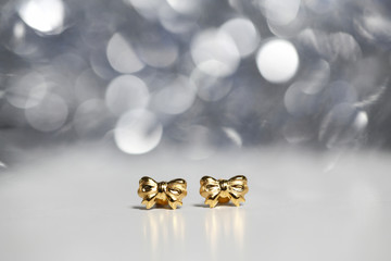 Golden ribbon earring gift