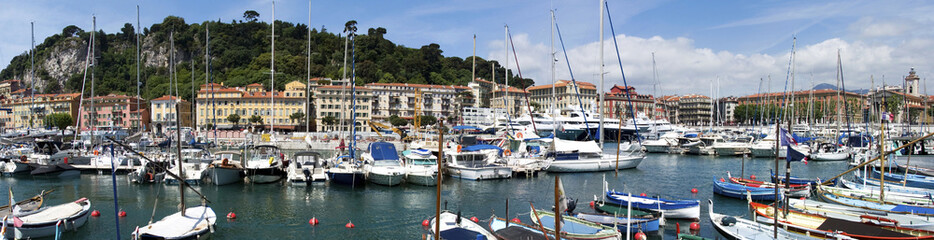 Fototapeta na wymiar Port Nicea, Riwiera Francuska,