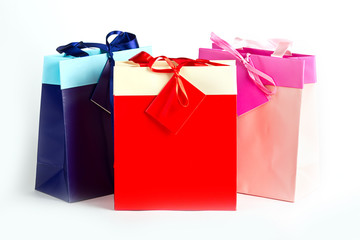 Paper presents shopping bags