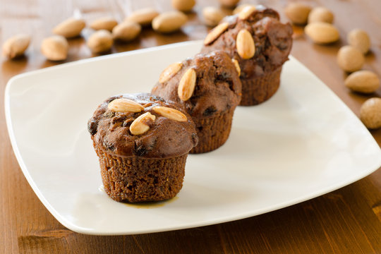 Muffins al cioccolato e mandorle