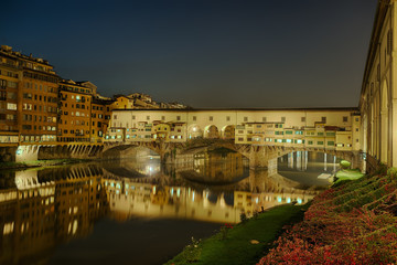 Ponte Vecchio Florenz Italien beleuchtet