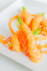 Salmon roll