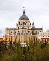 Obraz premium Catholic cathedral in Madrid