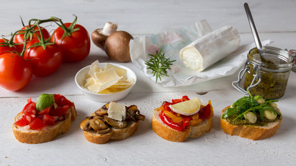 Bruschetta mit Bohnen und Rucola, Pilze, Ziegenkäse