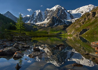 Fototapeta na wymiar Altai mountains
