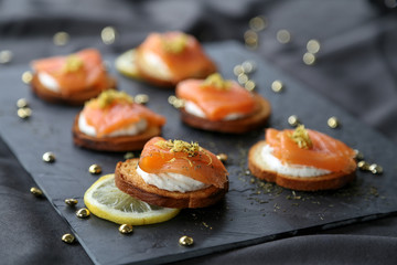 Toasts au saumon fumé 1