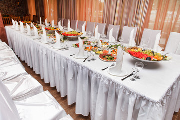 Wedding table setting
