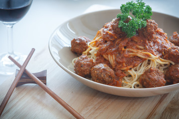 spaghetti meatball