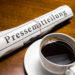 Obraz premium pressemitteilung, kaffee, schreibtisch