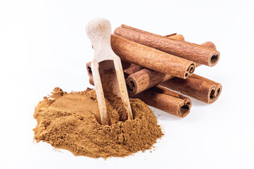 Cinnamon sticks and cinnamon powder