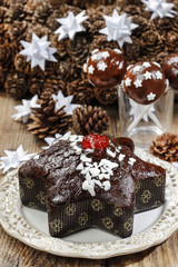 Gingerbread cake in star shape