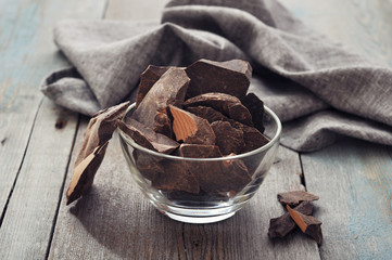 Chocolate pieces