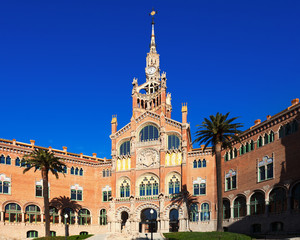 Fototapeta na wymiar Fasada główna Sant Pau szpitala. Barcelona