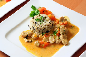 Hühnchen mit Reis