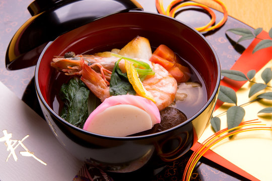 すまし仕立てのお雑煮