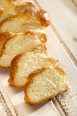 Egg bread, Challah