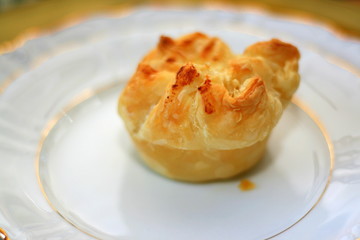 Deftiger Blätterteigmuffin