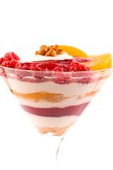 Himbeer-Pfirsich-Creme Dessert- Schichtjoghurt