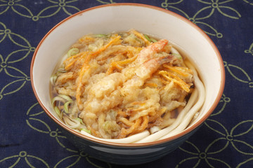 天ぷらうどん