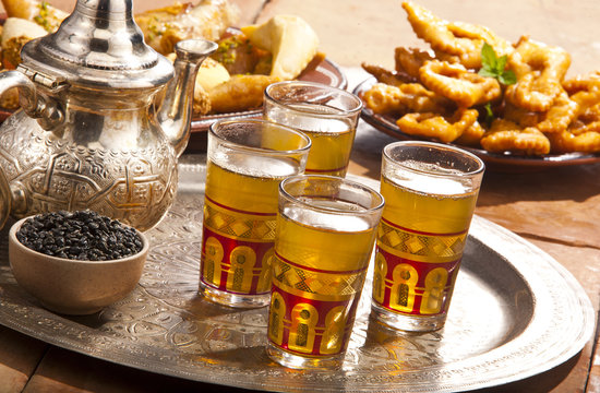 Th&eacute; oriental