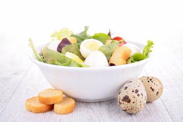 salad with quail egg