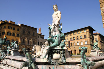 Fototapeta na wymiar Fontanna Neptuna we Florencji.