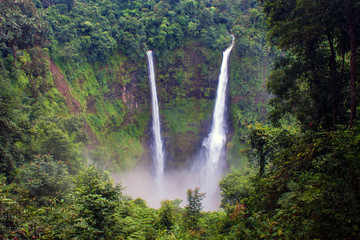 Tad Fan Waterfall in southern Laos
