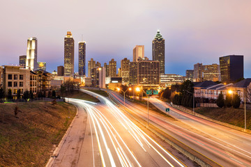 Plakat Atlanta skyline o zmierzchu
